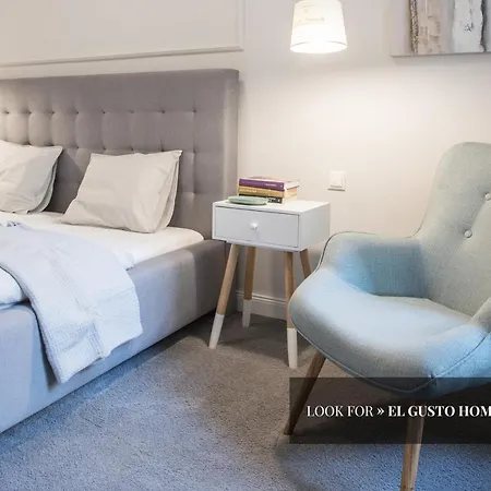 El Gusto Homes Town Lägenhet
