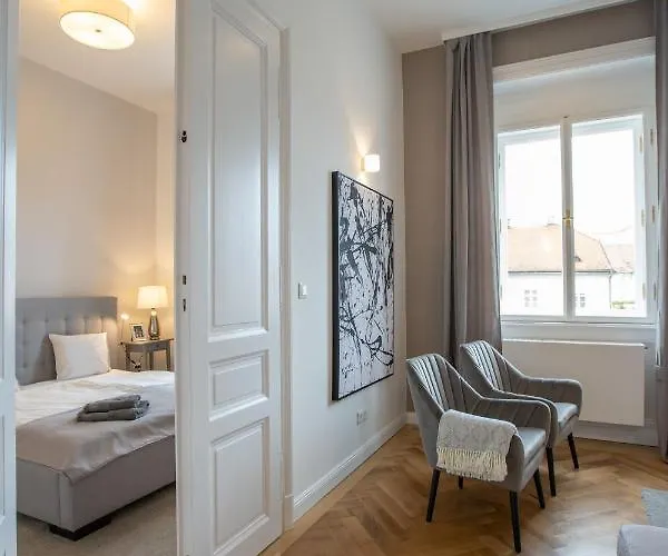 El Gusto Homes Town Appartement *